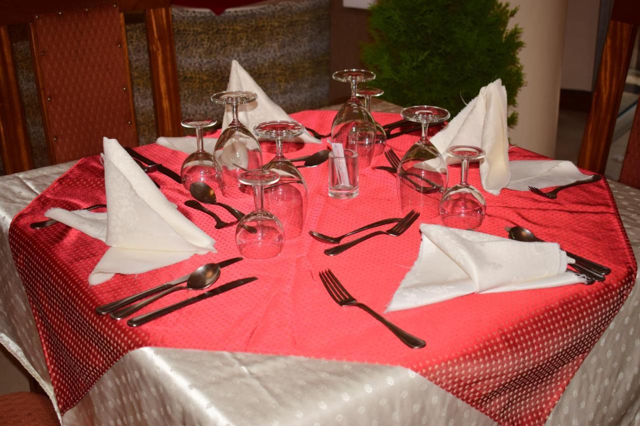 Meru Slopes Hotel Экстерьер фото