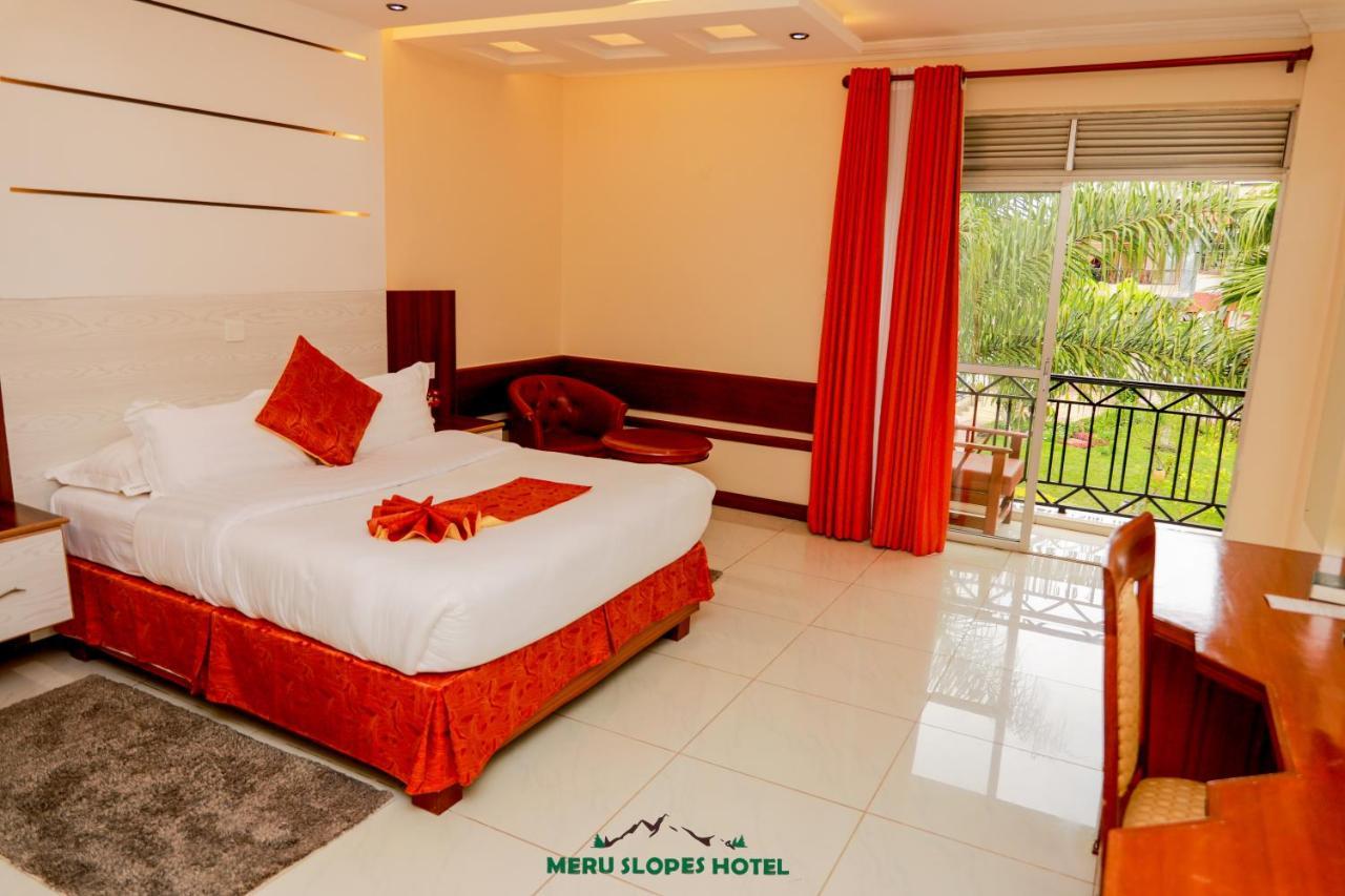 Meru Slopes Hotel Экстерьер фото