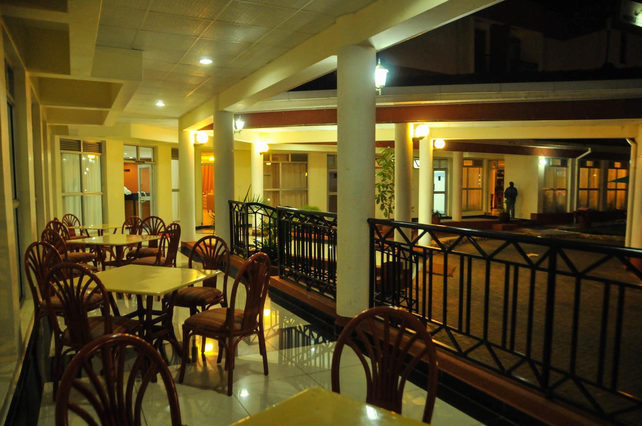 Meru Slopes Hotel Экстерьер фото